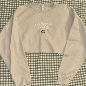 Beige Cropped Sweatshirt “Iced coffee, please”